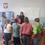 Uczniowie realizujący projekt