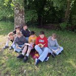 Czytanie na polanie